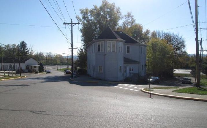 Miami Avenue, North Bend