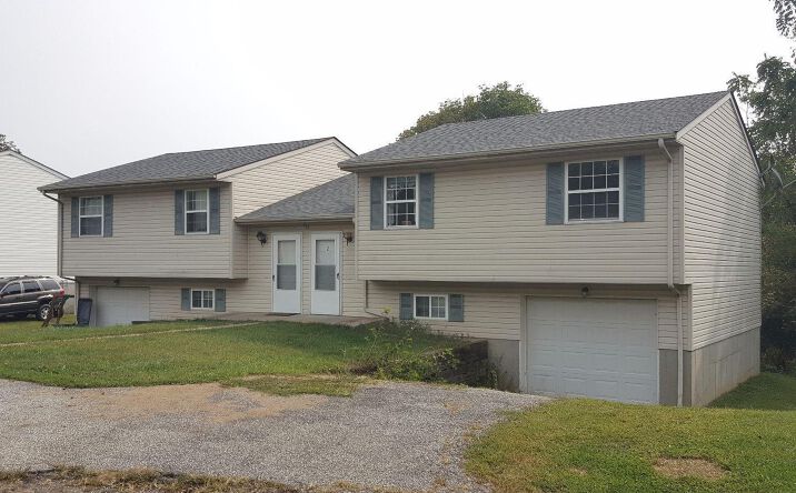 Pleasantview Drive, Aurora
