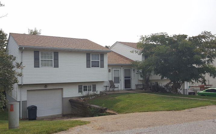 Pleasantview Drive, Aurora