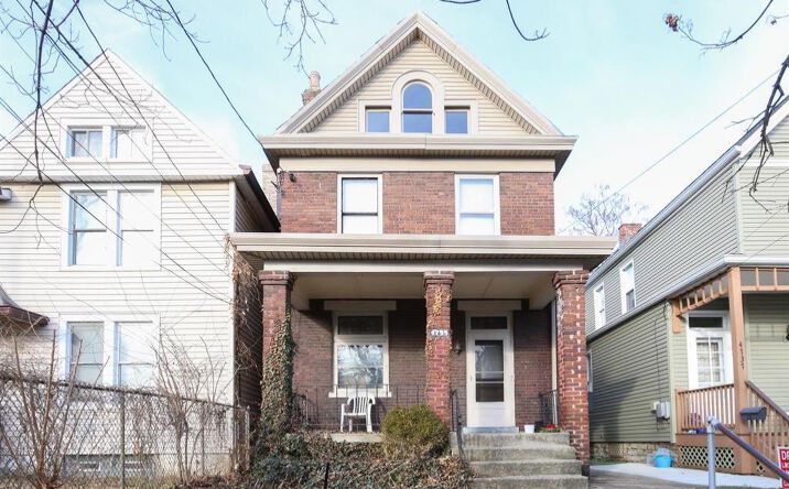 Section Avenue, Norwood