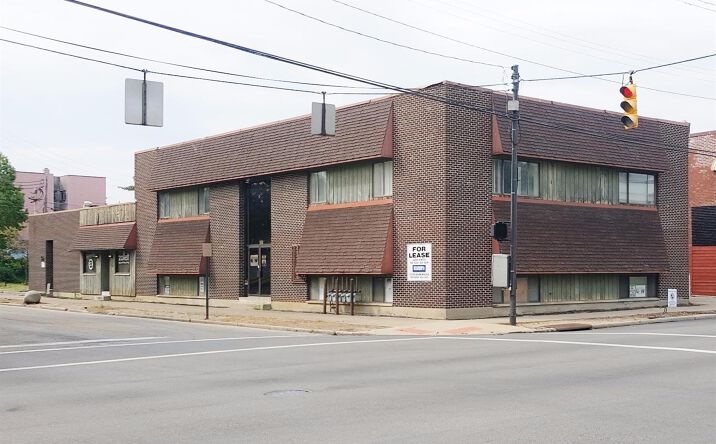 1221 First Avenue, Middletown