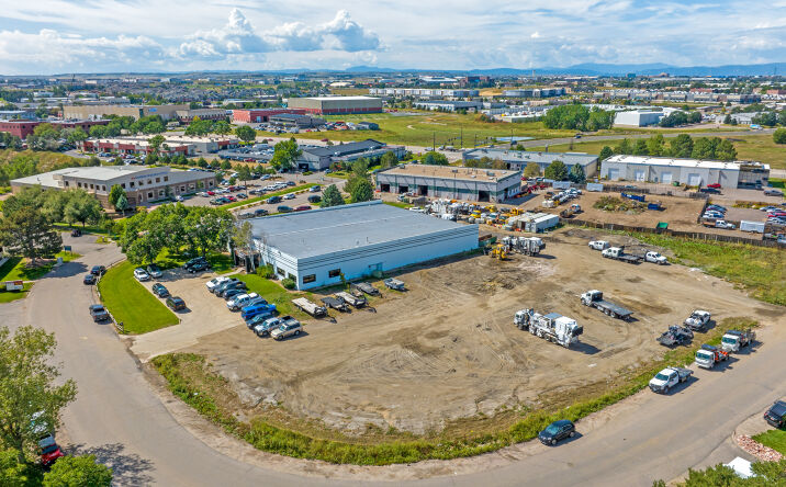 Pictures of Industrial property located at 6829 South Dawson Circle, Centennial, CO 80112 for sales - image #1