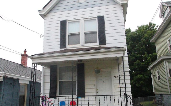 McClelland Avenue, St Bernard