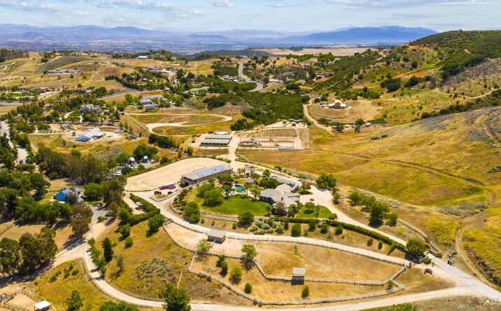 Pictures of Retail property located at 20420 WENDY LN, MURRIETA, CA 92562-8996 for sales - image #1