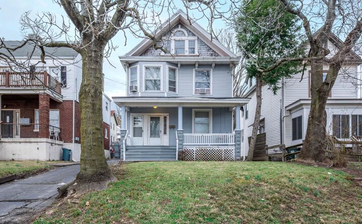 Norwood Avenue, Norwood