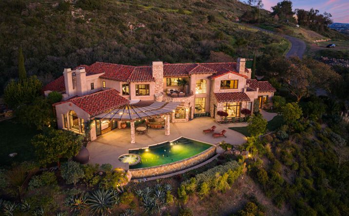 Pictures of Mixed Use property located at 19557 FORTUNA DEL ESTE, ESCONDIDO, CA 92029-5924 for sales - image #1