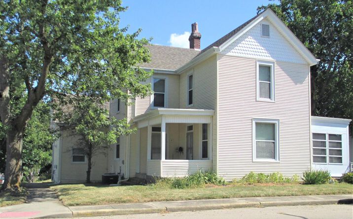 142 Old Street, Monroe