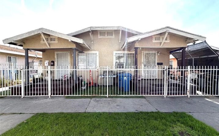 Pictures of Multifamily property located at 352 E 84th Place, Los Angeles, CA 90003 for sales - image #1