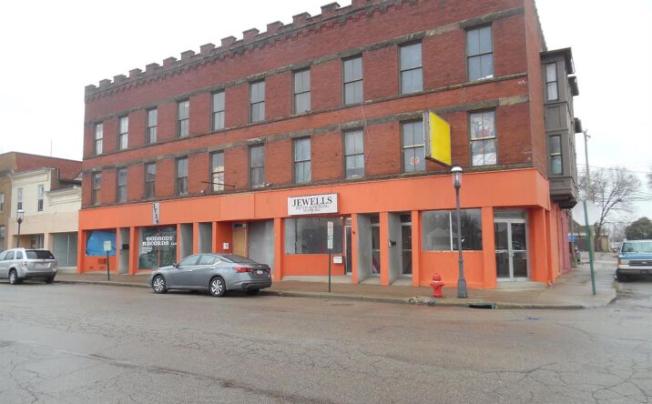 1718 Central Avenue, Middletown