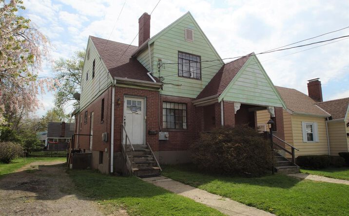 Oakwood Avenue, Deer Park