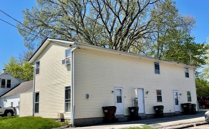 742 S Poplar, Oxford
