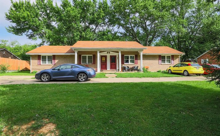 7642 Rosewood Drive, Blanchester