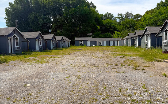 Pictures of Multifamily, Mobile Home Park, Senior Living property located at 2905 East 12th Avenue, Sheffield, AL 35660 for sales - image #1