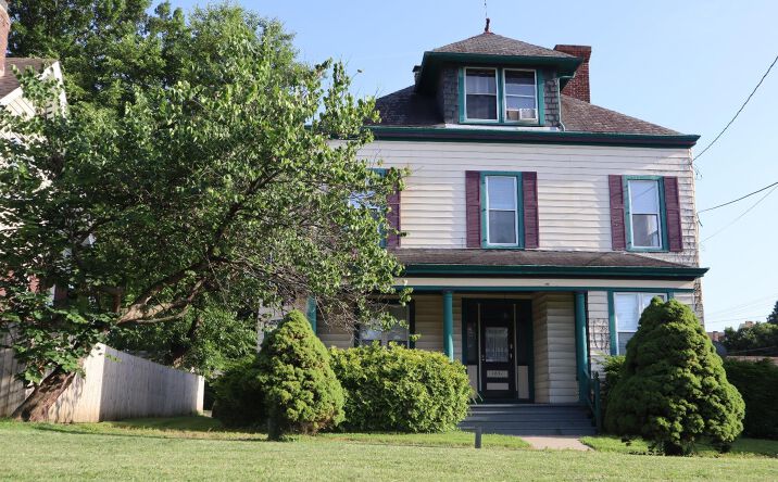 Hopkins Avenue, Norwood