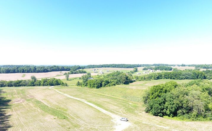 Bone Road, Mount Vernon