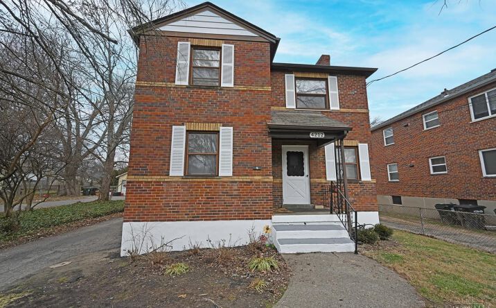 North Avenue, Silverton