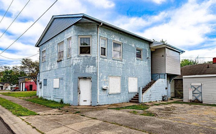 Plymouth Avenue, Middletown