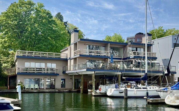 Pictures of Special Purpose, Mixed Use, Hospitality property located at 2900 Westlake Avenue North, Seattle, WA 98109 for sales - image #1