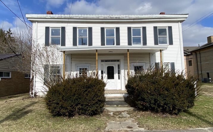 W Grant Avenue, Georgetown