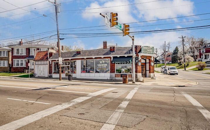 5232 Montgomery Road, Norwood