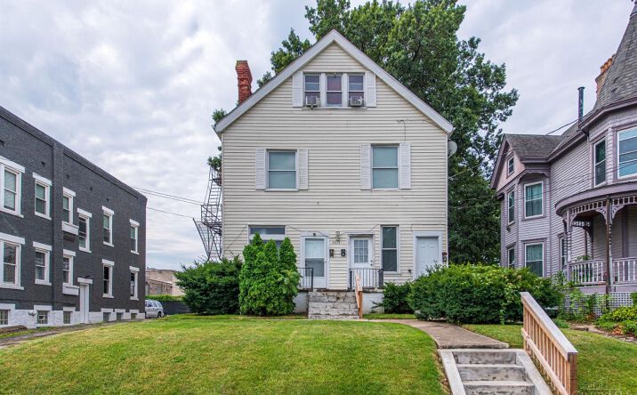 Hopkins Avenue, Norwood