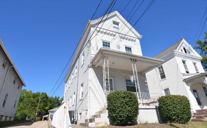 E Ross Avenue, St Bernard