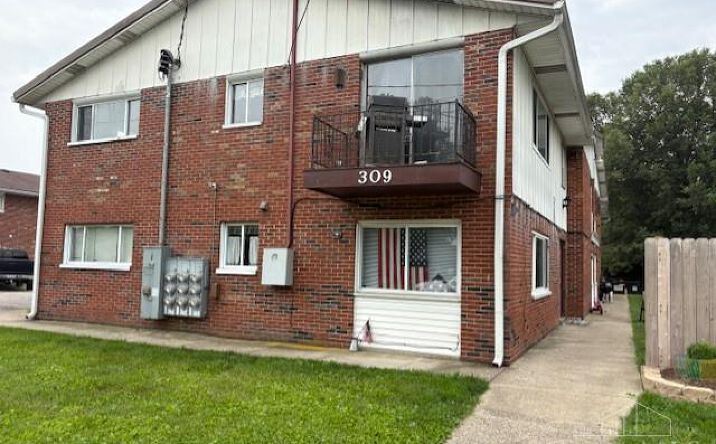 Sycamore Road, Trenton
