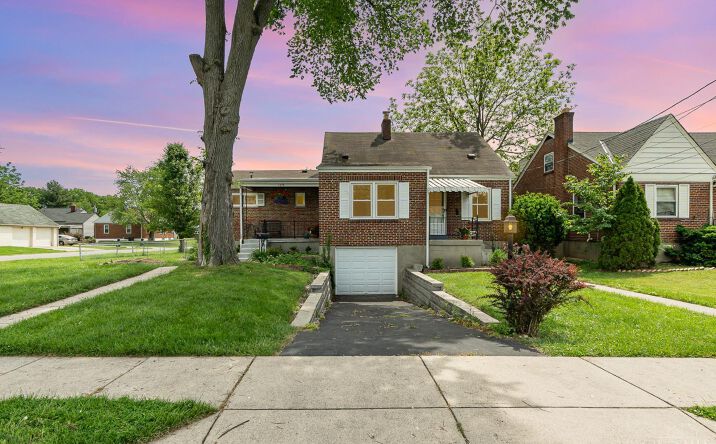 Hegner Avenue, Deer Park