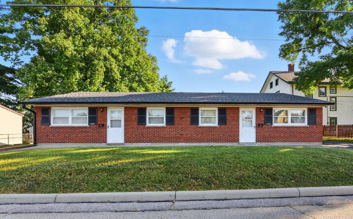 202 W Mechanic Street, Reading