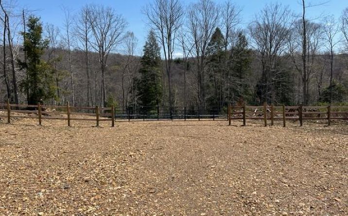 Acres Henley Comstock Road, Union Twp