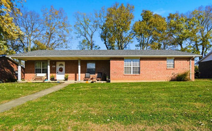 Lauretta Mae Drive, Lebanon