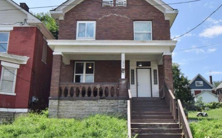 Pictures of Multifamily property located at Purcell Avenue, Cincinnati, OH 45205 for sales - image #1