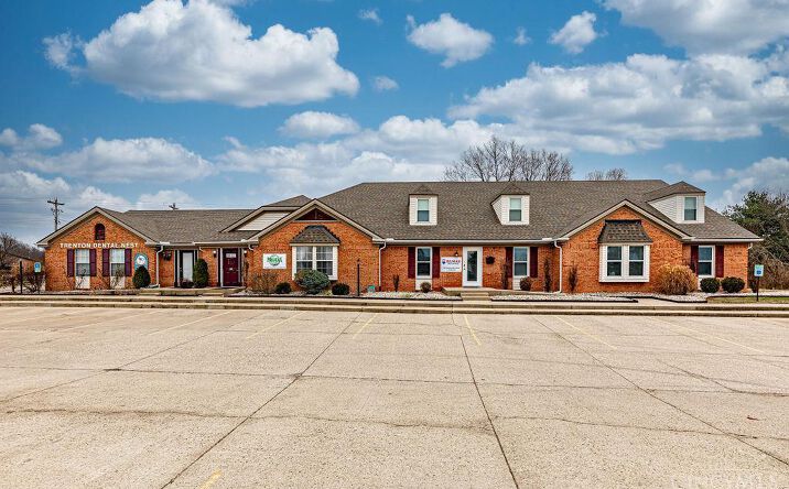Pictures of Office property located at Edgewood Drive, Trenton, OH 45067 for sales - image #1