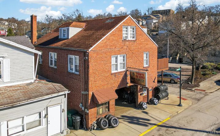 Pictures of Multifamily property located at Stanley Avenue, Cincinnati, OH 45226 for sales - image #1