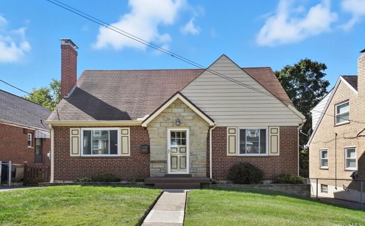 Meadowlark Lane, Fairfax