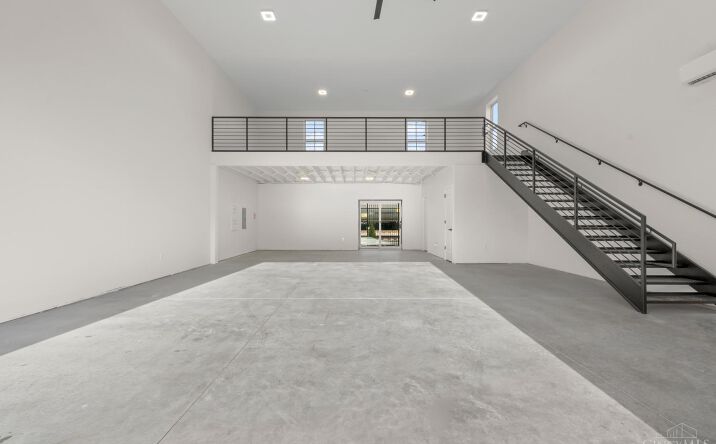 Pictures of Land property located at Thirty Fourth Avenue 30, Cincinnati, OH 45209 for sales - image #1