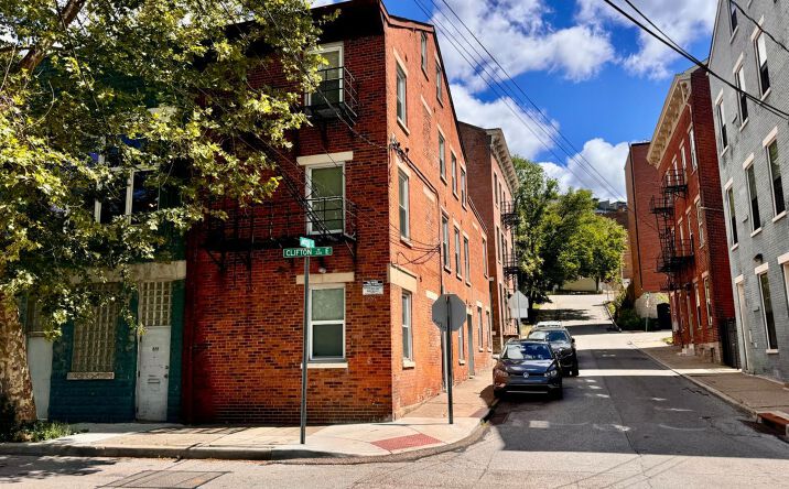 Pictures of Multifamily property located at Clifton, Cincinnati, OH 45202 for sales - image #1