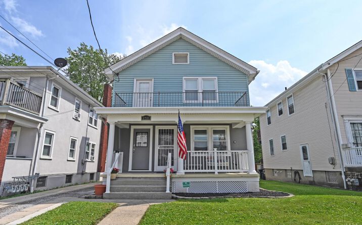 Robertson Avenue, Norwood