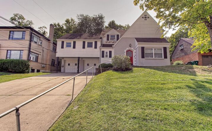 Pictures of Multifamily property located at Ellison Avenue, Cincinnati, OH 45226 for sales - image #1