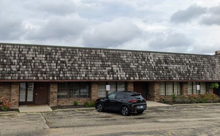 Pictures of Office, Industrial property located at 14052 W Petronella Dr, Liberyville, IL 60048 for sales - image #1