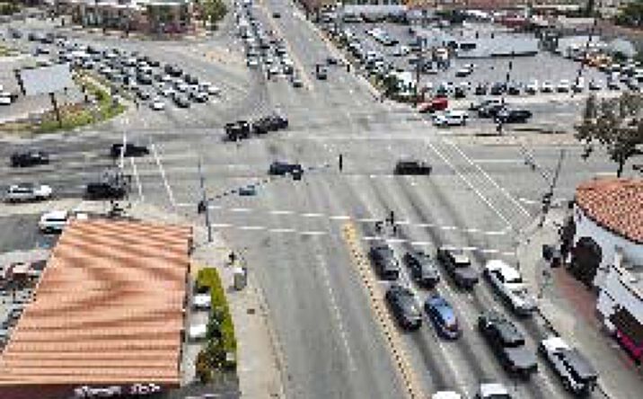 Pictures of Retail property located at 119 E Wooley Rd, Oxnard, CA 93030, 1032 S Oxnard Blvd, Oxnard, CA 93030, 1060 S Oxnard Blvd, Oxnard, CA 93030 for sales - image #1