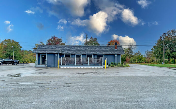 Pictures of Retail property located at 601 Neponset St, Canton, MA 02021 for sales - image #1