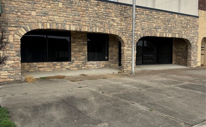 Pictures of Office property located at 17 E Carl Albert, McAlester, OK 74501 for sales - image #1