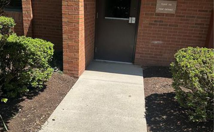 Pictures of Retail, Office property located at 1002 McKnight Park Dr, Pittsburgh, PA 15237 for sales - image #1