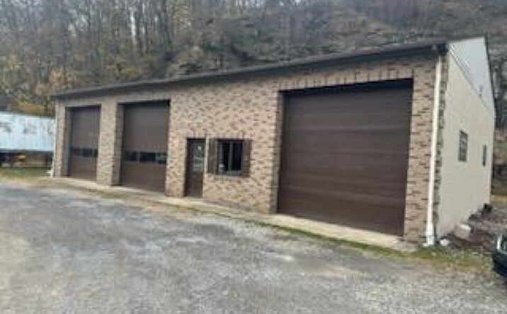 Pictures of Industrial property located at 1235 Evergreen, Pittsburgh, PA 15209 for sales - image #1