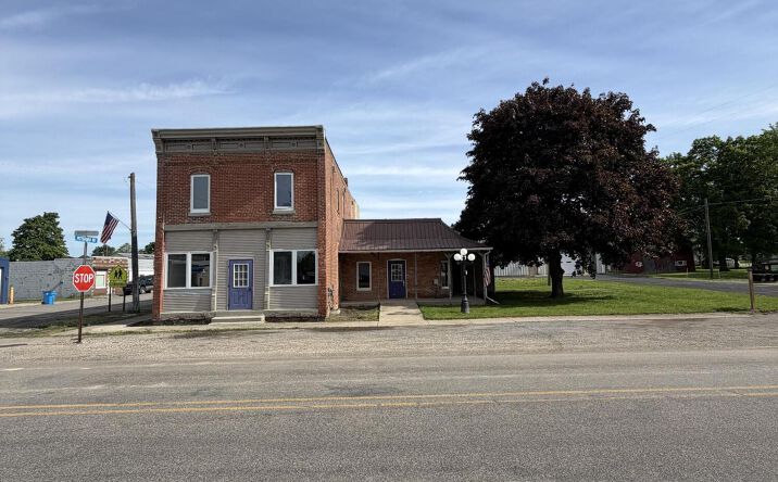Pictures of Business for Sale property located at 9002 E Market Road, Pittsford, MI 49271 for sales - image #1