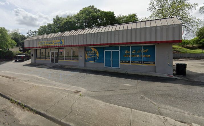 Pictures of Retail, Industrial property located at 212 1st Avenue Southeast, Moultrie, GA 31768 for sales - image #1