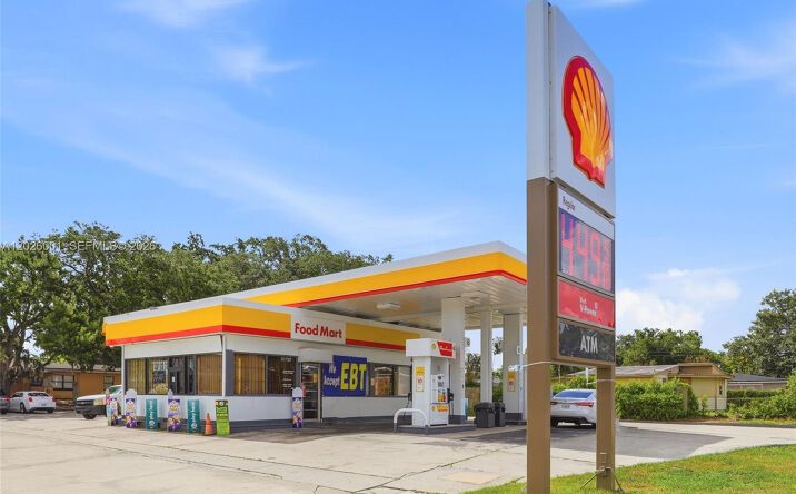 Pictures of Special Purpose, Retail property located at 1916 W COLONIAL DR, Orlando, FL 32804 for sales - image #1