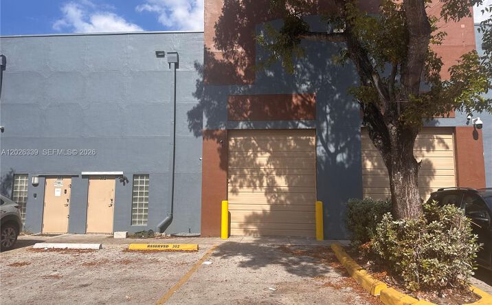 Pictures of Industrial property located at 20200 NW 2nd Ave # C2, Miami Gardens, FL 33169 for sales - image #1