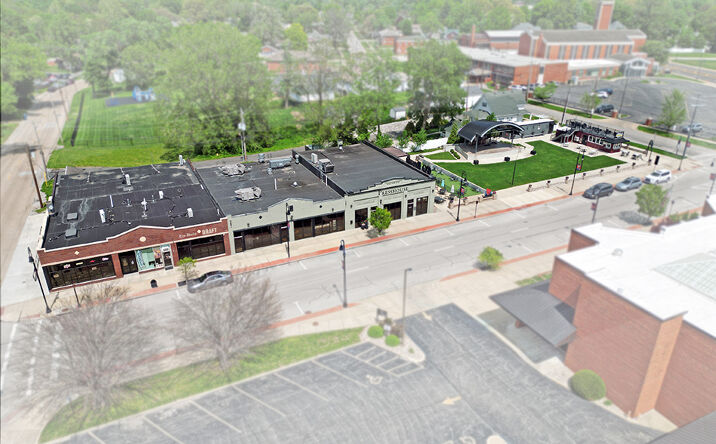 Pictures of Retail property located at 101 East Clay Street, Collinsville, IL 62234 for sales - image #1